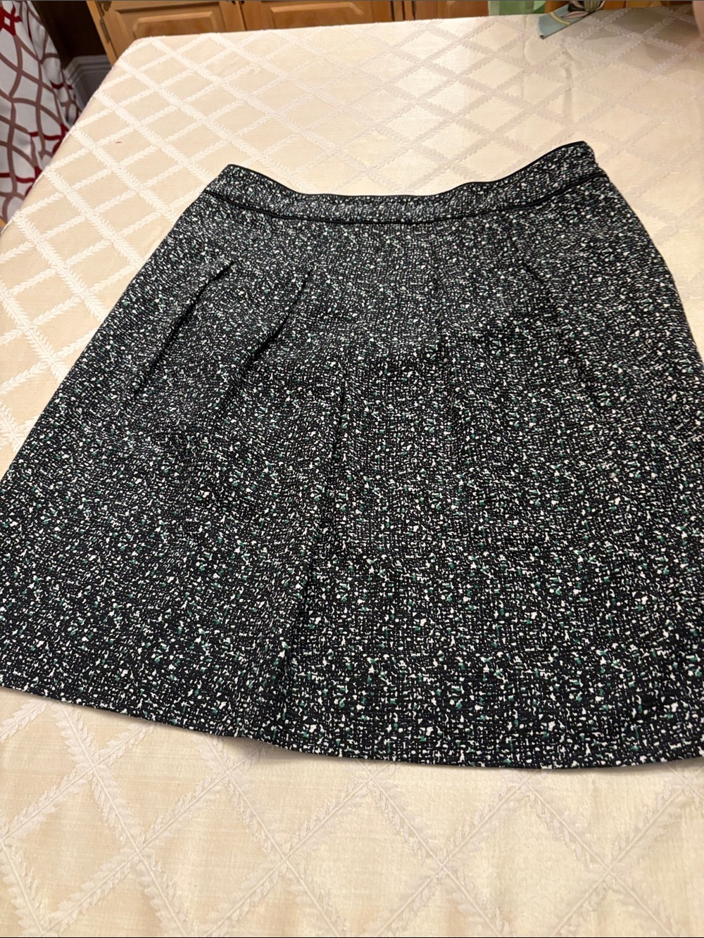 Ann Taylor Black Speckled A-Line and coordinating sweater